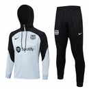 Conjunto de entrenamiento del FC Barcelona 2024/2025
